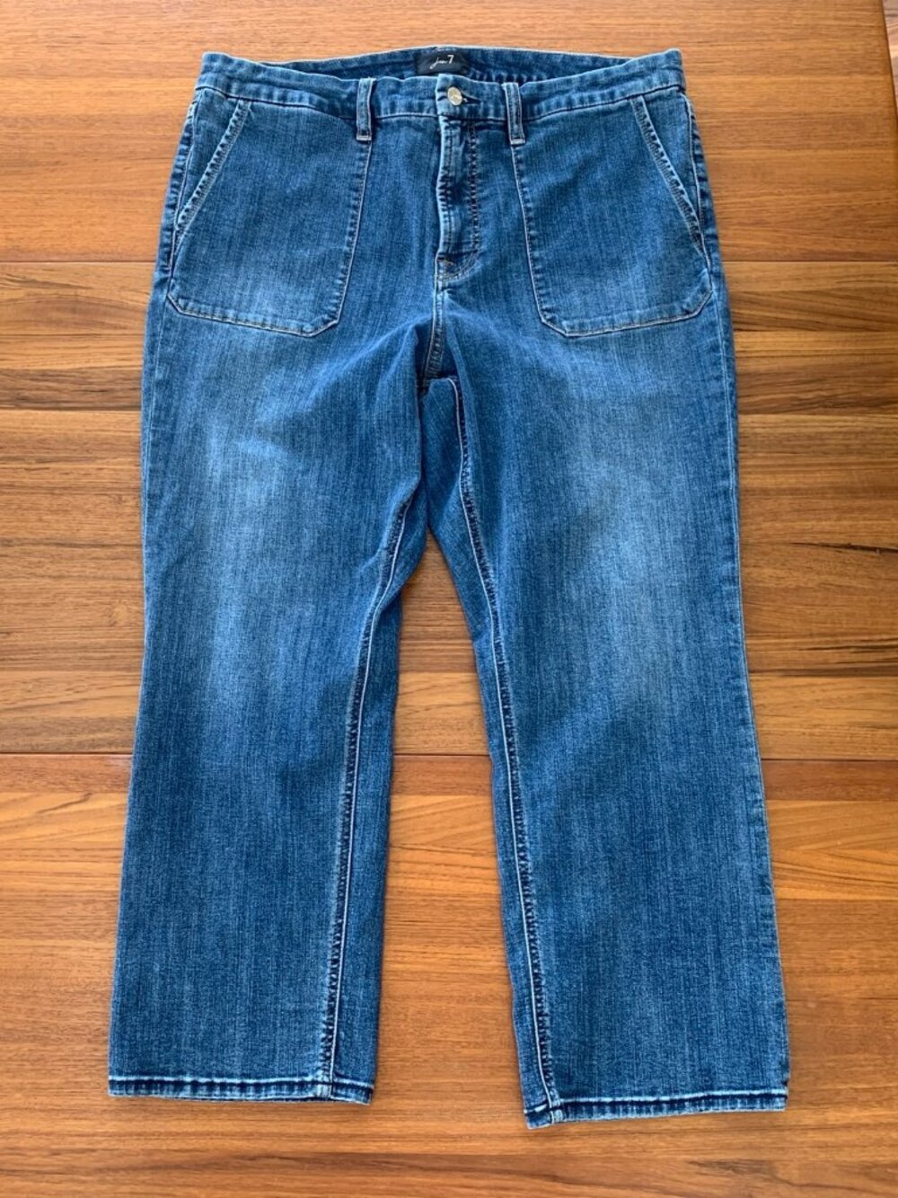 Jen7 by 7 for all mankind Relax Cropped Ankle Medium Wash Jeans Size 16